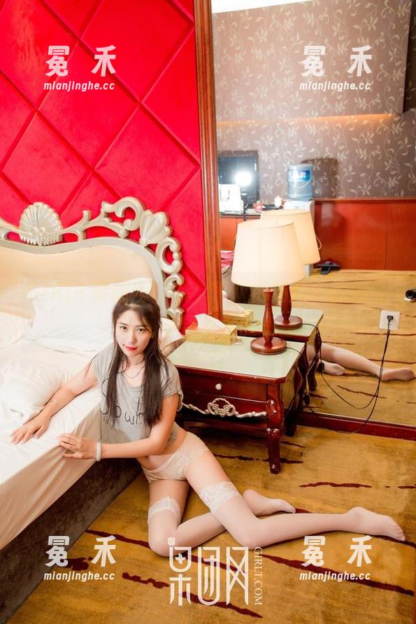 GIRLT果团网-龚玥菲 GIRLT果团网 - 龚玥菲旗袍精选,瞬间让你感受到复古的气息
