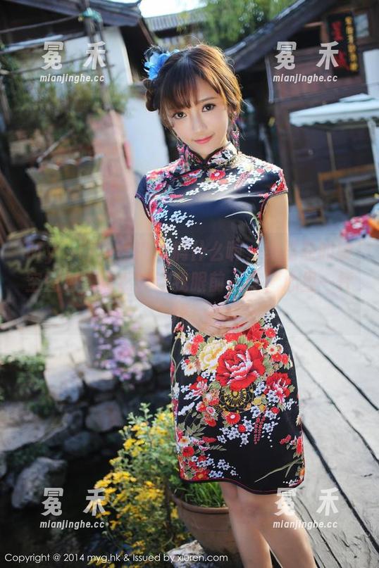 MyGirl美媛馆-绮里嘉 MyGirl美媛馆 - 搞什么啊,绮里嘉的镂空图包,竟然能让我眼前一亮,心里一怦怦!