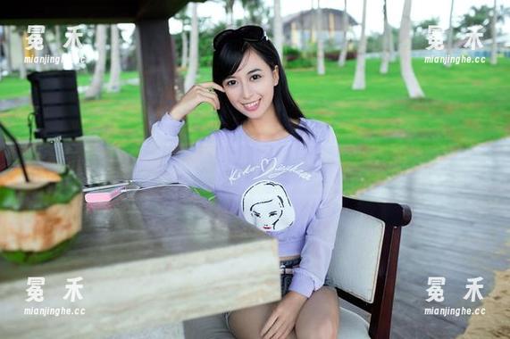 TuiGirl - 何奕恋泳衣合集更新，谁说清凉不能有点辣？