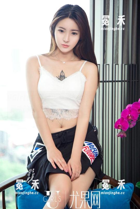 UGirls尤果网 - 写真一秒被击中，尤菲儿和她的棉袜原图，这种搭配也太绝了吧？