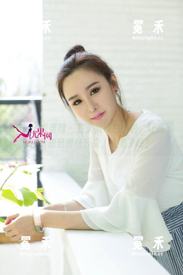 UGirls尤果网-齐贝贝 UGirls尤果网 - 齐贝贝纯白图包,让我不自觉想起那抹云朵,太美了吧?