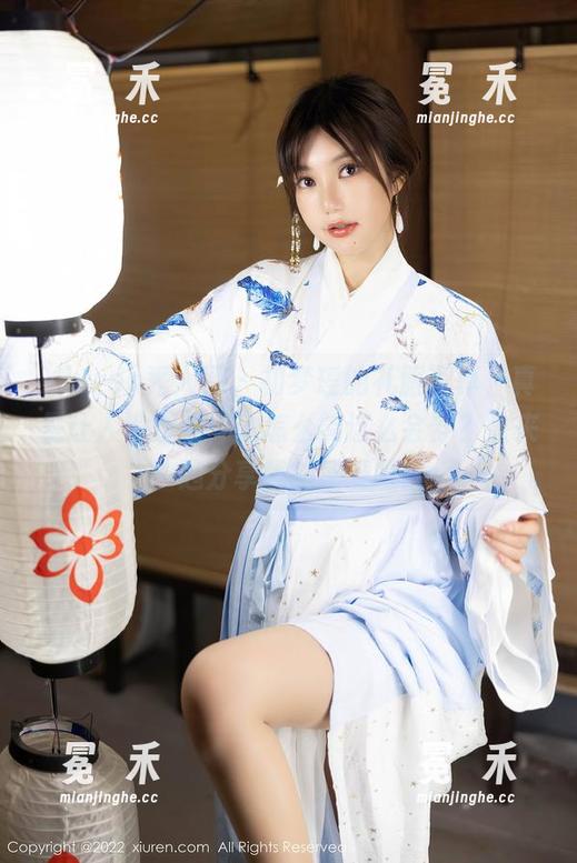 Xiuren秀人网 - 初梦瑶的礼服写真，真是让人没想到，她怎么能这么会穿？快来一起分享我的感受吧！