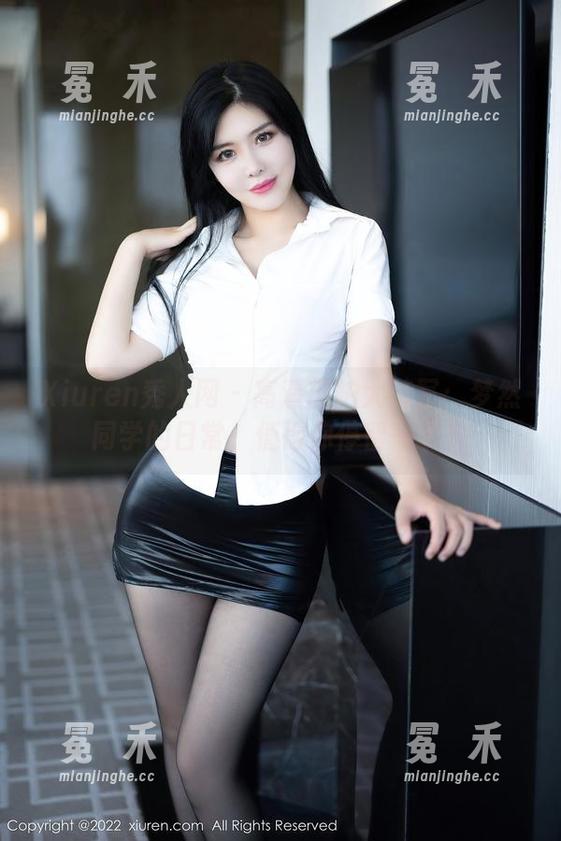 Xiuren秀人网 - 高清旅拍大特写：梦然同学的日常，值得你停留一下！
