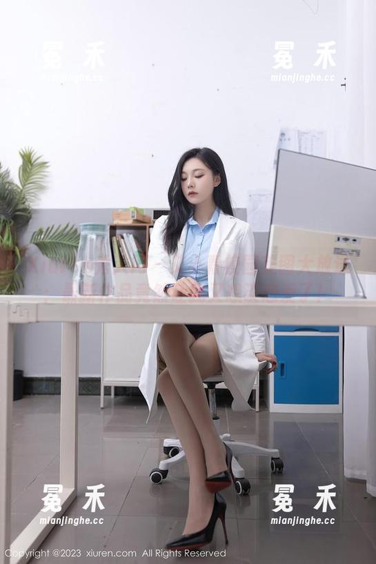 Xiuren秀人网 - 艾小青校园美图大放送：最新作品竟然让我又想谈恋爱了！