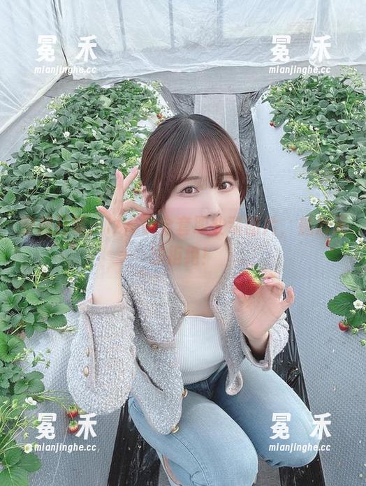 穿越日常：けん研全套职业装图片，魅力无法拒绝！
