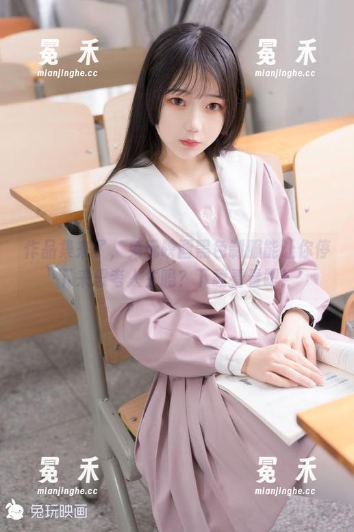 作品集来了，兔玩映画黑色制服能让你停下来思考人生吗？下载看看吧！