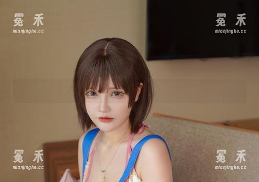 千夜未来的写真大赏——白丝Cos让人眼前一亮！