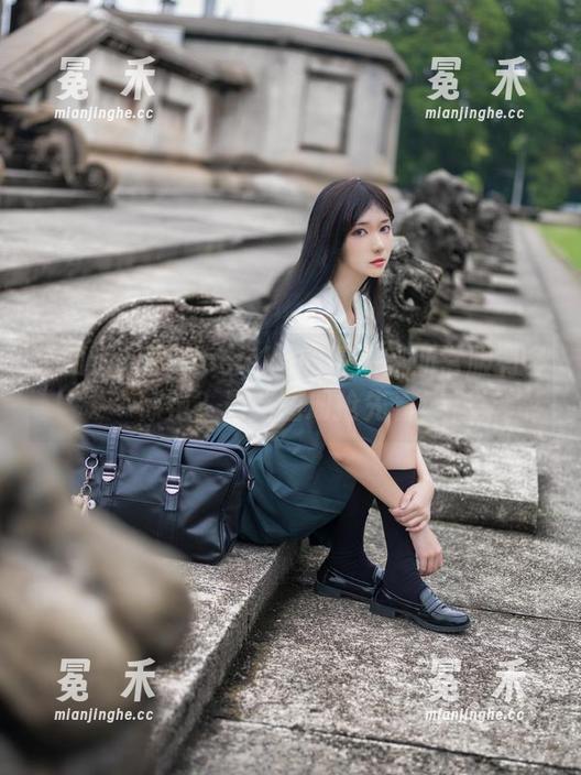 想知道南桃Momoko的得克萨斯常服有多惊艳？最新图册抢先看！