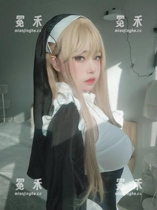 女主K 惊呆了!女主K的镂空作品,资源真的是吃不完的‘糖’!