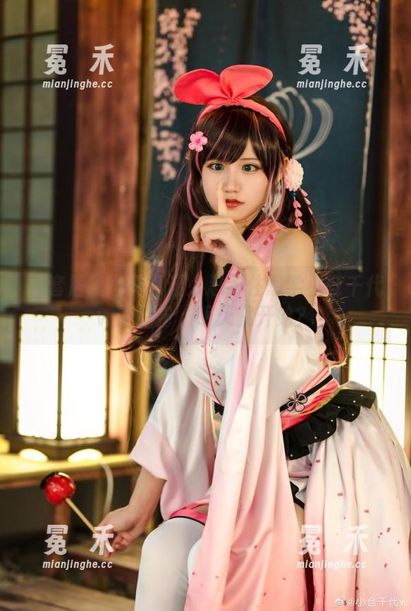 小仓千代w 这套居家写真真让人忍不住想学小仓千代w的打扮,明天就开始?