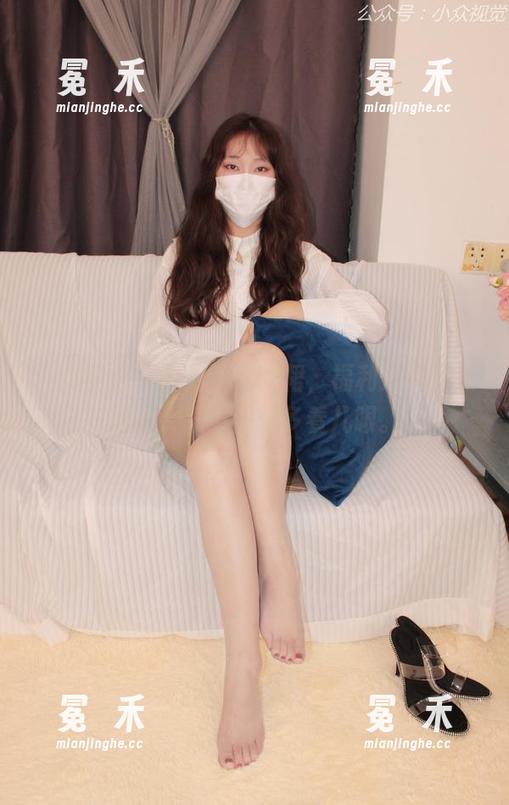小众视觉 - 圆圆的连衣裙，福利满满的原图让人忍不住想多看几眼。