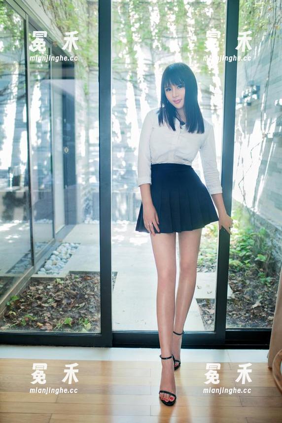 推女郎 - 暂时放下你的书本，来看看吻熙的校服写真，没错！这是免费福利！
