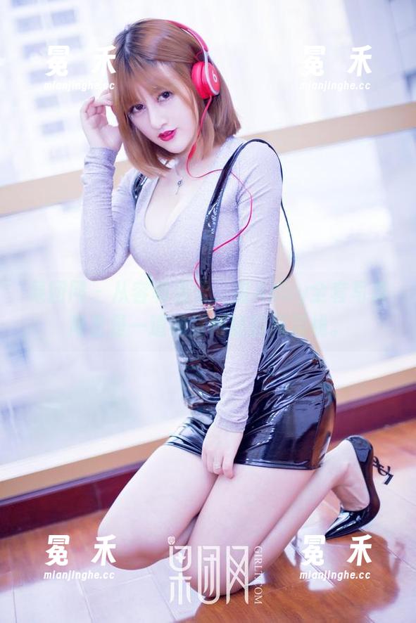 果团网 - 从容和温柔，甜Abby全套写真简直是一道视觉得意的风景线。
