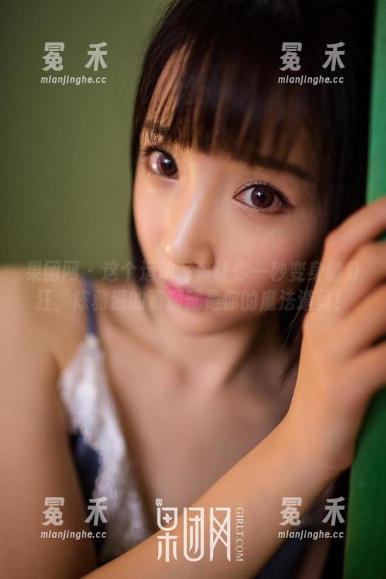 果团网-陈雅漫 果团网 - 这个运动写真让你一秒变身健身狂,陈雅漫的资源就是你的魔法道具!