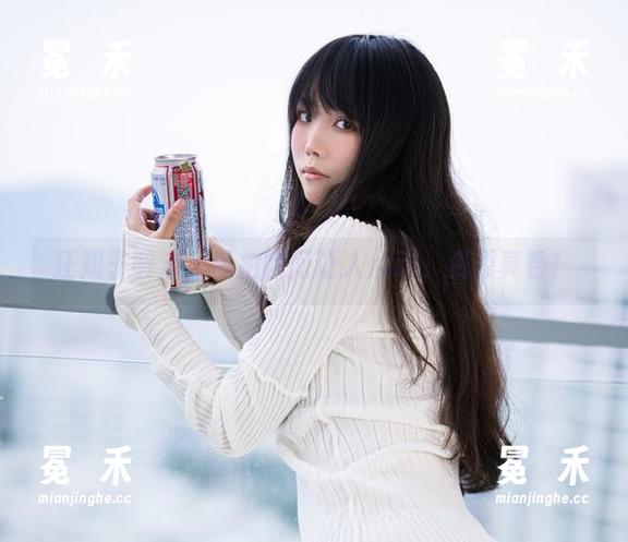 汪知子醉酒，私拍瞬间让人心动，资源真香！