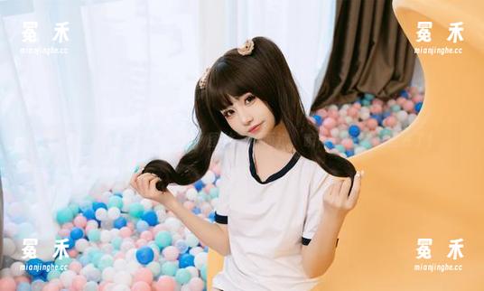 爆机少女喵小吉可爱在线，图片一闪而过，瞬间被萌到心里去了！
