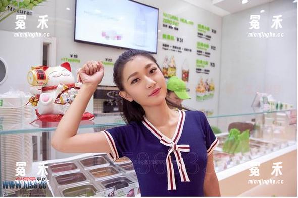 爱丝 - 欣杨的修女作品定制——绝对会让你感到…呃…怎么形容呢？