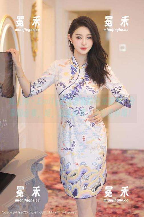 秀人网 - Emily顾奈奈酱的甲米旅拍，分享的合集，唔，怎么说呢，真的很养眼！