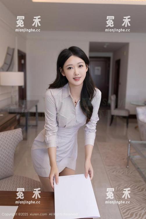 秀人网-夏诗诗Sally 秀人网 - 无奈又着迷,夏诗诗Sally的丝袜图集简直太撩了,赶紧下载了事