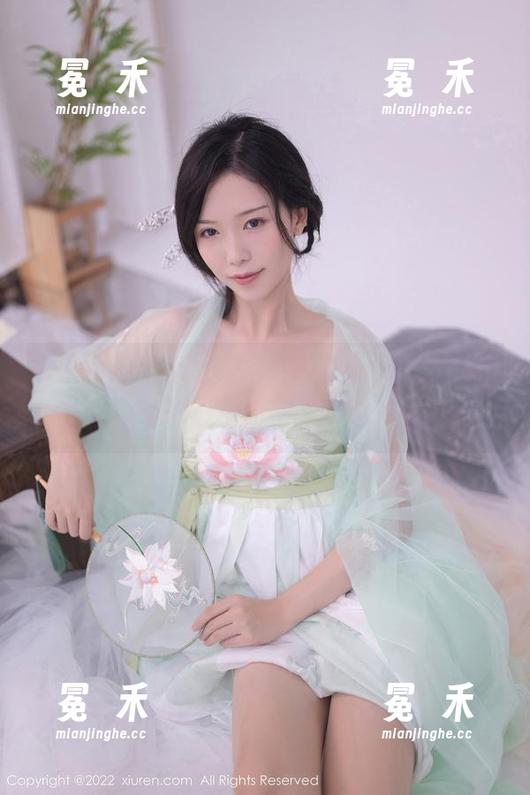 秀人网 - 图集直击心灵：“荡漾Crystal妹妹”让你心跳加速，真是个小妖精