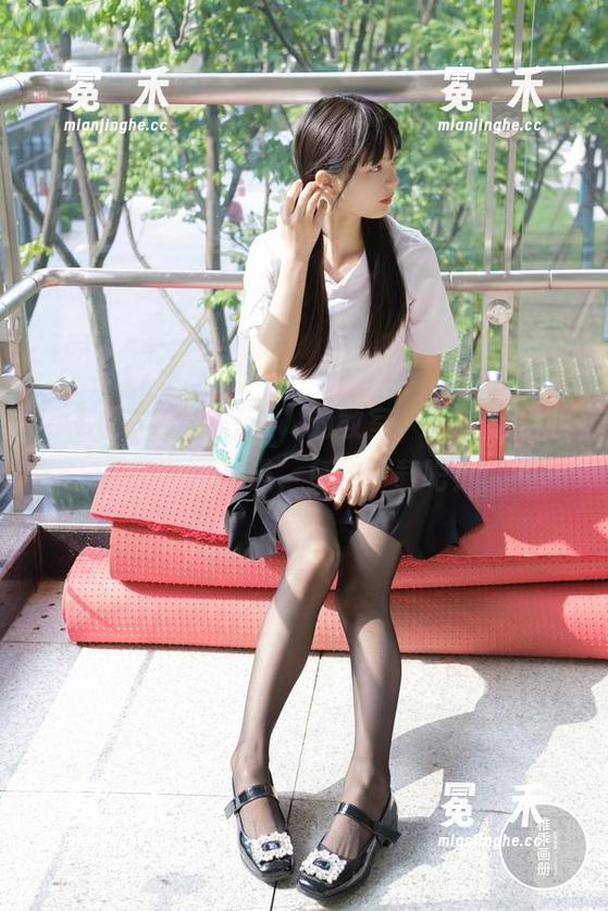 稚乖画册 - “夜夜”的教室，攻略我的心，随便来进，免费下载吧！