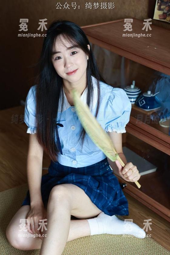 绮梦摄影 - 一件毛衣，一张照片，月月的高清时刻无限回味