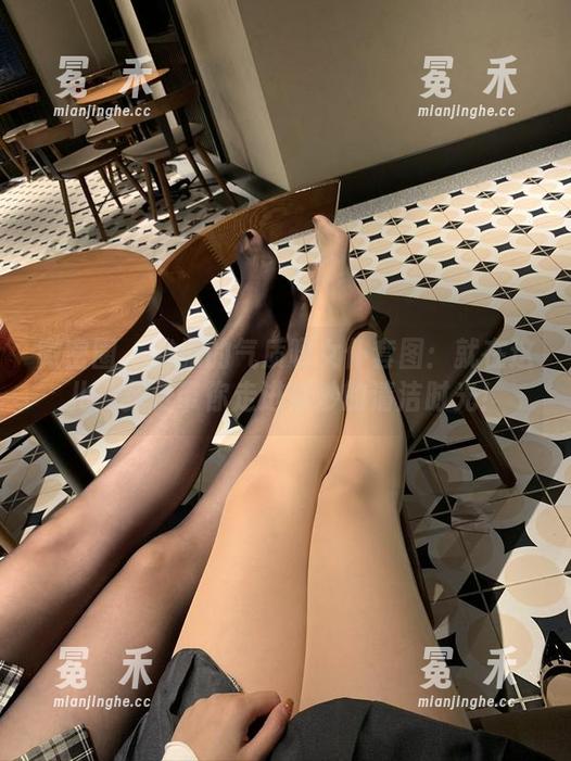 微密圈 - 雅雅的气质呀女仆套图：就在这儿，免费带你走进奇妙的清洁时光！