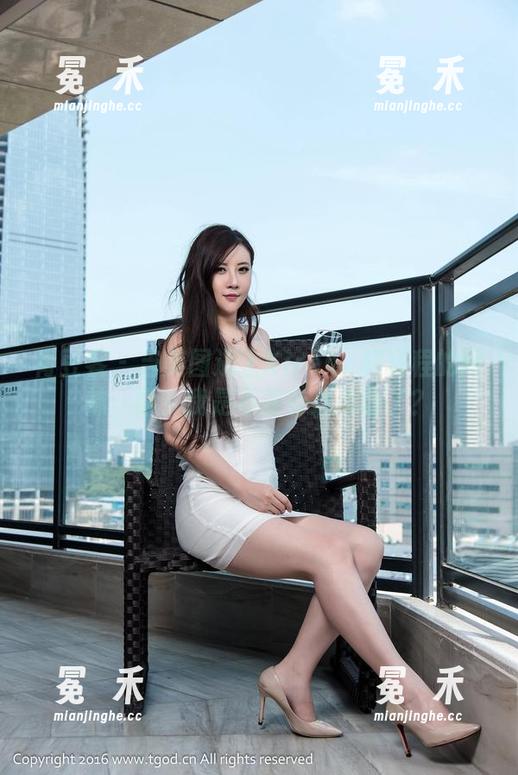 青豆客-Kiren_程程程 青豆客 - 当美图遇上Kiren_程程程的网袜,咦?我是不是有点心动了?