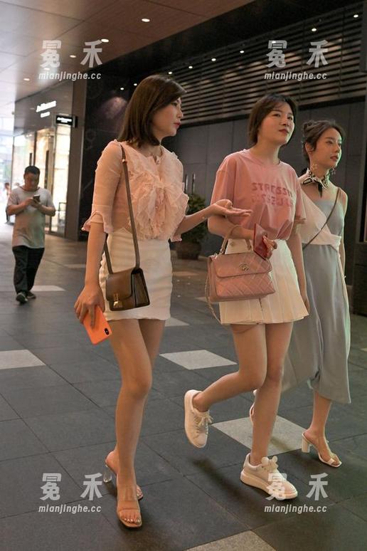 魔镜街拍 - 雨季不再来？凯恩在线追逐阳光的美图集！