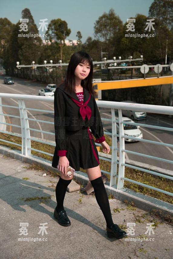 魔镜街拍 - 销售主管婷婷的粉裙法则：工作和美丽，一起上网盘下载！